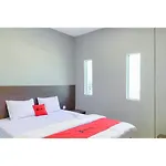 Reddoorz Plus At D San Residence Buah Batu